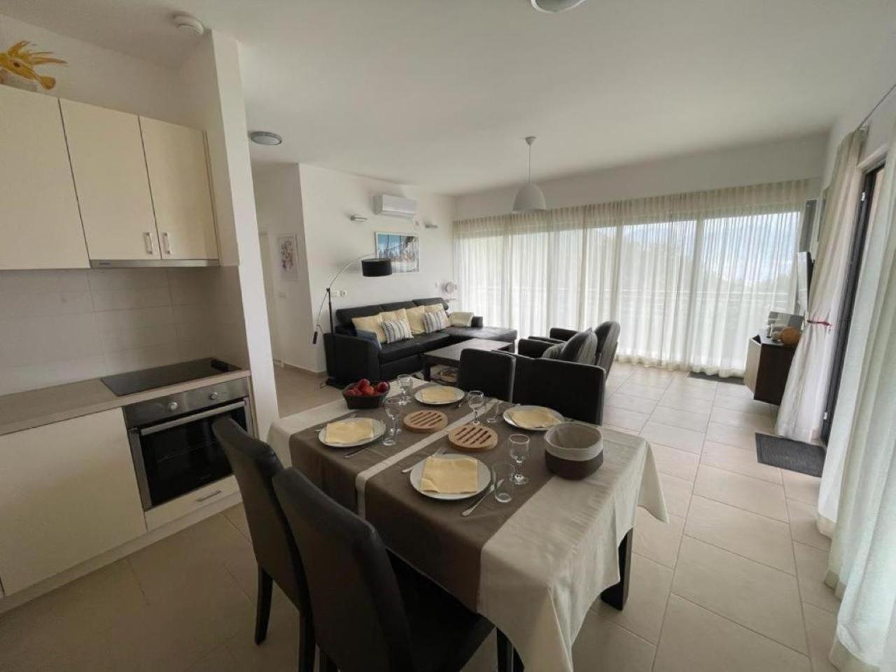 Acacia Hill Apartment C01 Without Pool Ðenovići Zewnętrze zdjęcie